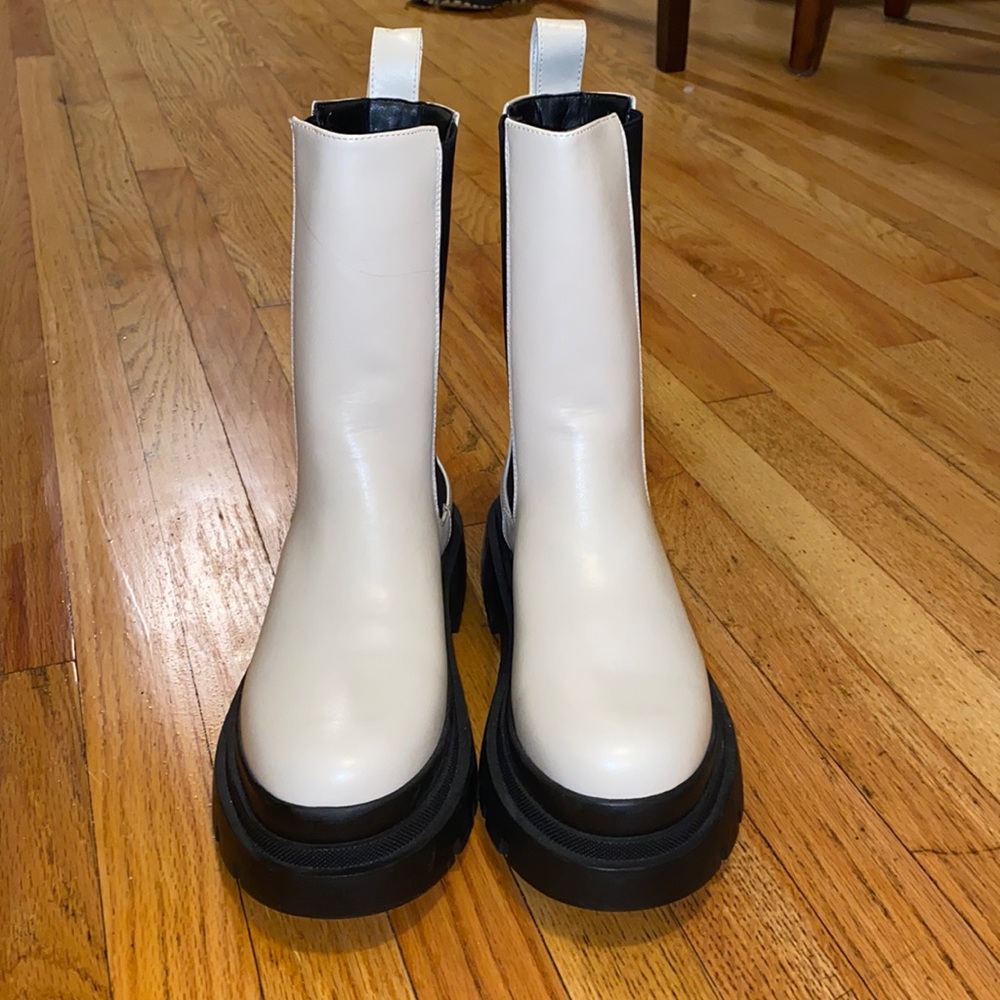 Platform Boots, Size 9